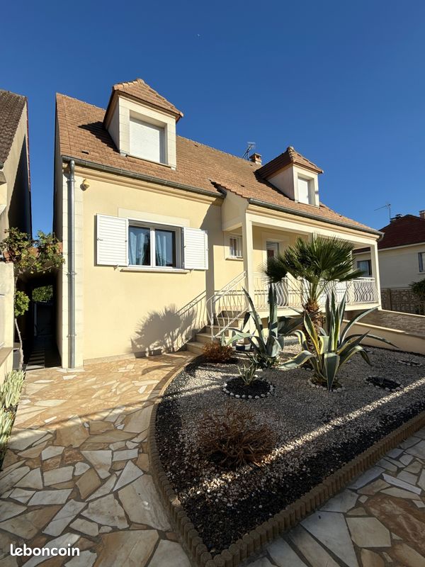 Maison 6 pièces 120 m² · à Viry-Châtillon · 120 m² · 378 000 €