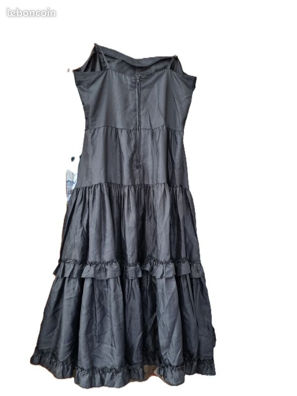 ROBE DE SOIRÉE NOIRE À VOLANTS – THE LIMITED EVENT – TAILLE 4 (US) – SANS BRETELLES – OCCASION TRÈS BON ÉTAT