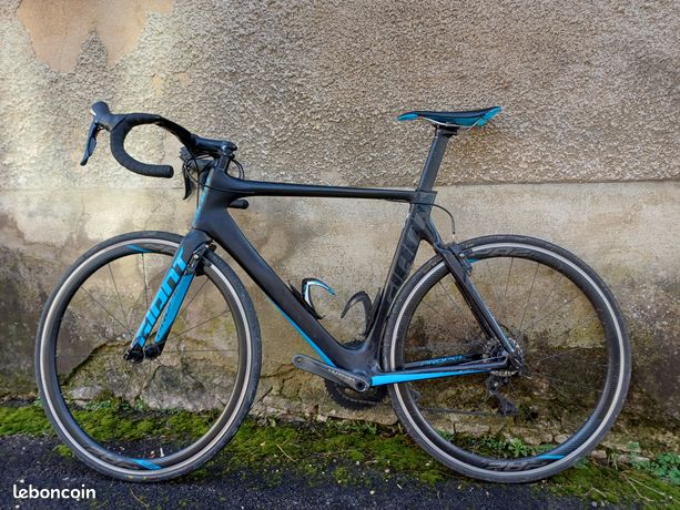 Vélo De Route Giant Propel Advanced Pro 2025 - Cadre Carbone L - Groupe Shimano Ultegra Di2 - Freins à Disque - Occasion