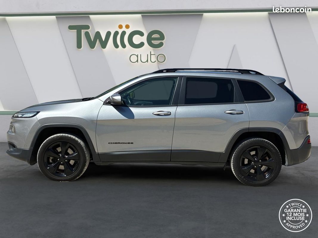 JEEP CHEROKEE 2.2 MultiJet 200 - Night Eagle - Garantie 12 mois (image 2)