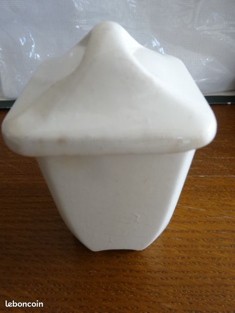Ancien Pot De Chambre En Faïence De Badonviller, Période Art Déco, Avec Petits Défauts