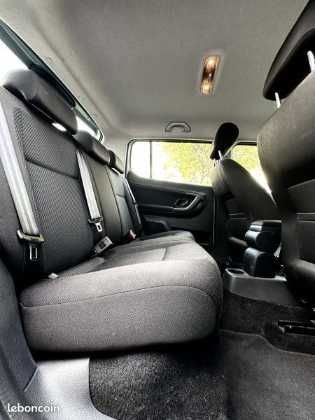 Skoda FABIA 1.2 TSI 105CH ELEGANCE2 DSG7 / 1ÈRE MAIN / REGULATEUR DE VITESSE / RADAR DE RECU (image 10)