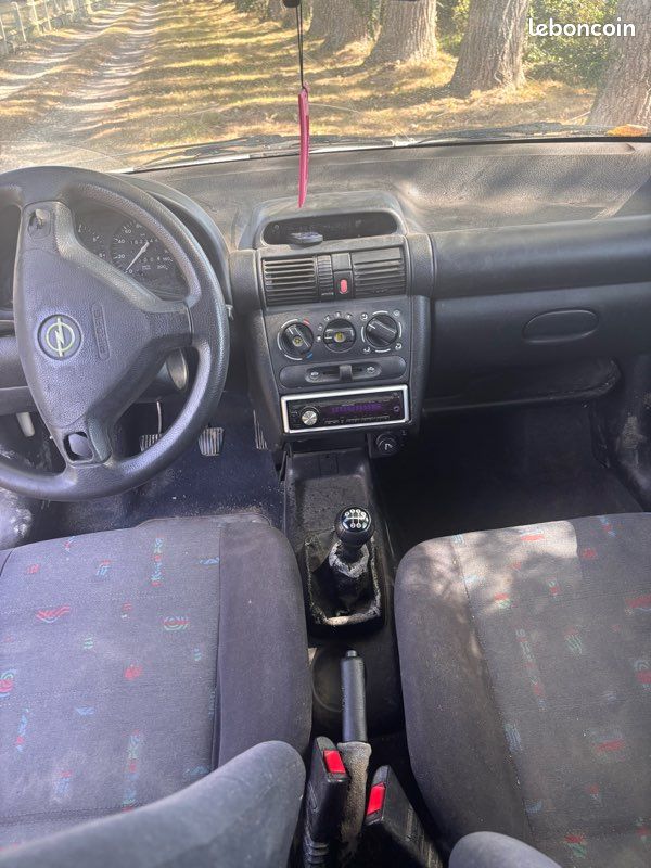 Opel corsa (image 3)
