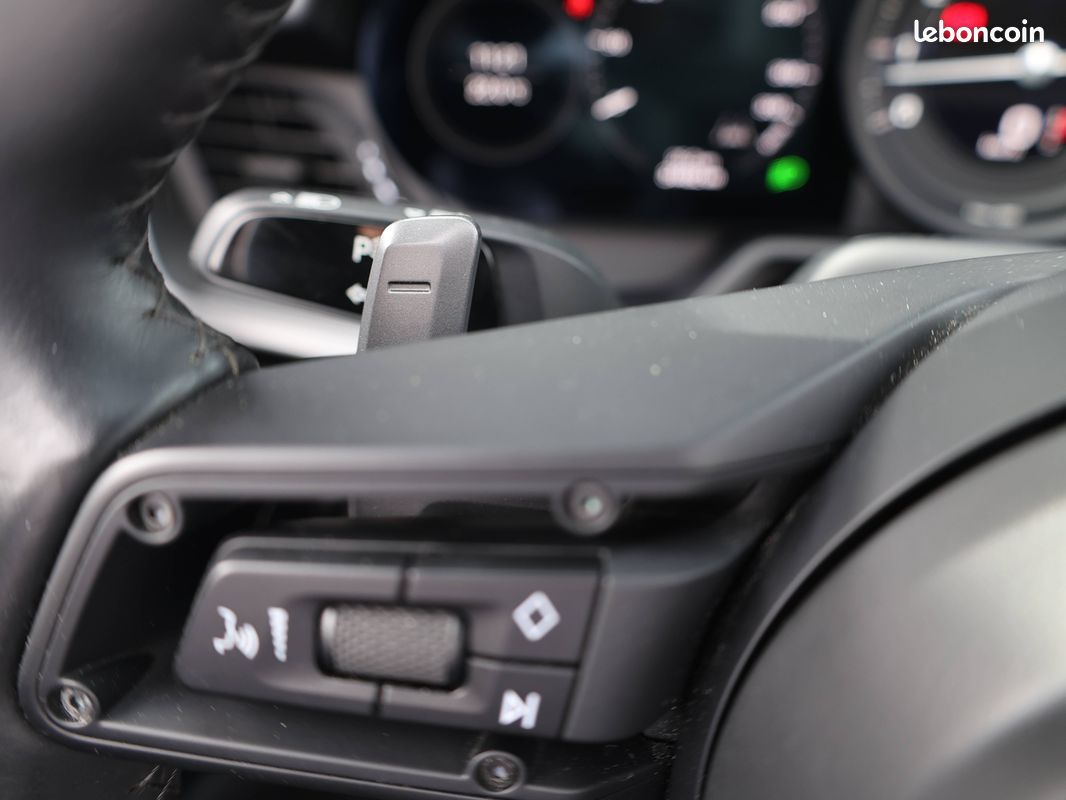PORSCHE 911 Carrera 4S Cabriolet 3.0i 450 PDK (image 24)