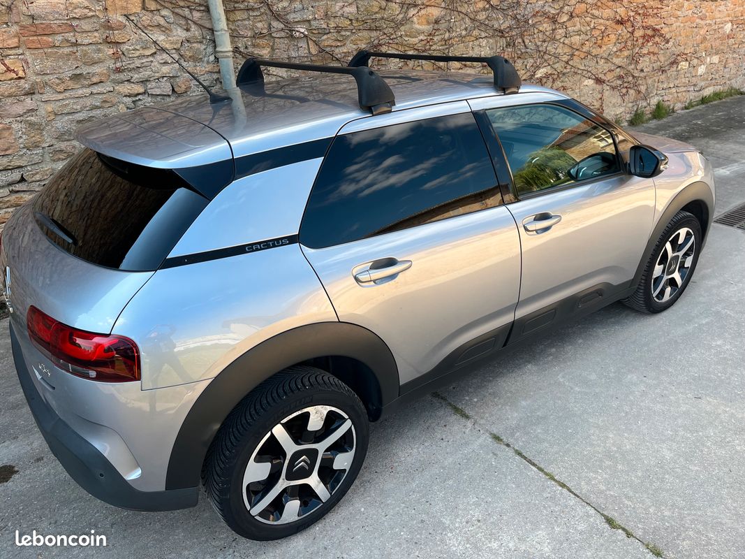 A SAISIR C4 CACTUS 1.2L 110CH. PHASE2 EAT6(boîte automatique)SHINE(vignette crit'air1) suivi GARAGE (image 2)
