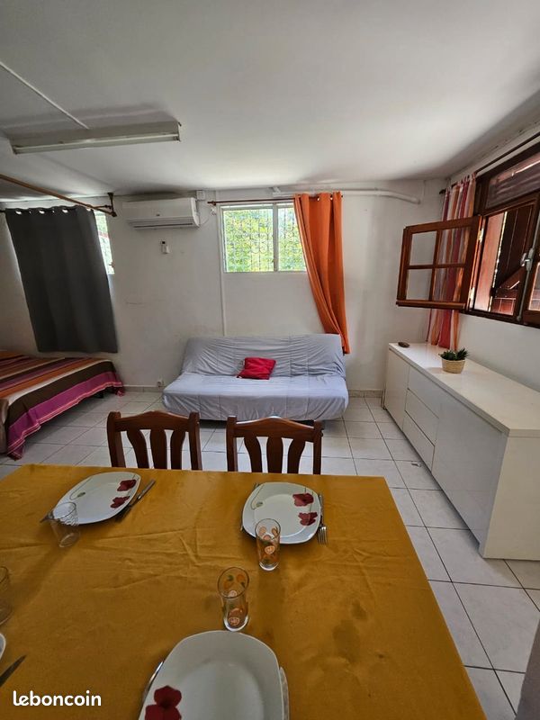 Appartement 1 pièce 45 m² · à Les Abymes · 45 m² · 650 €/mois