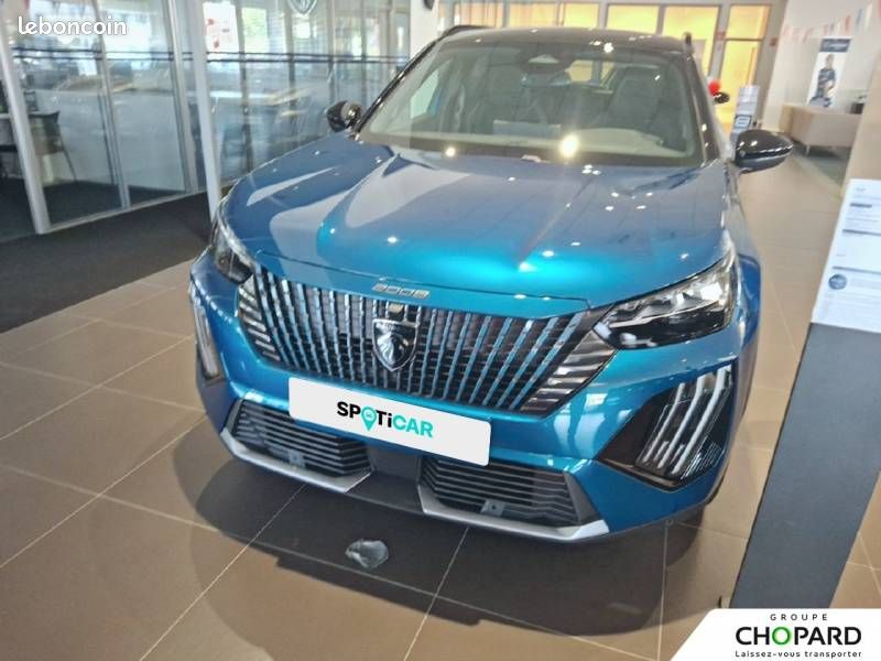 Peugeot 2008 Hybrid 145 e-DCS6 GT Exclusive (image 19)