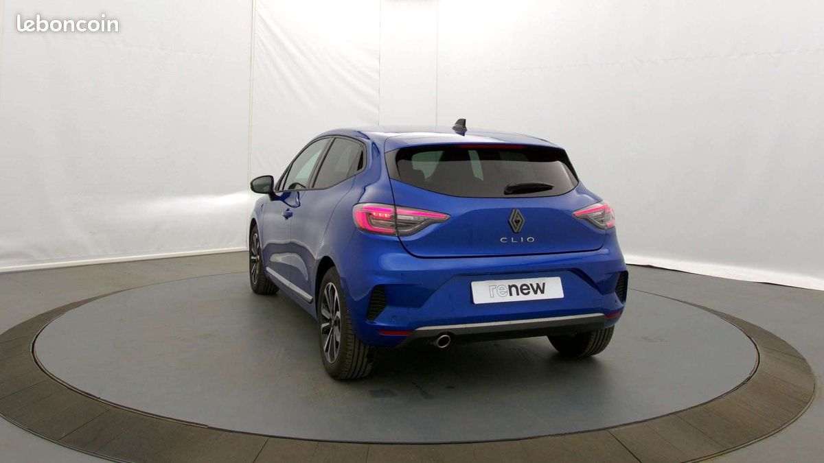 Renault clio eco g 100 ch gsr2 techno (image 21)