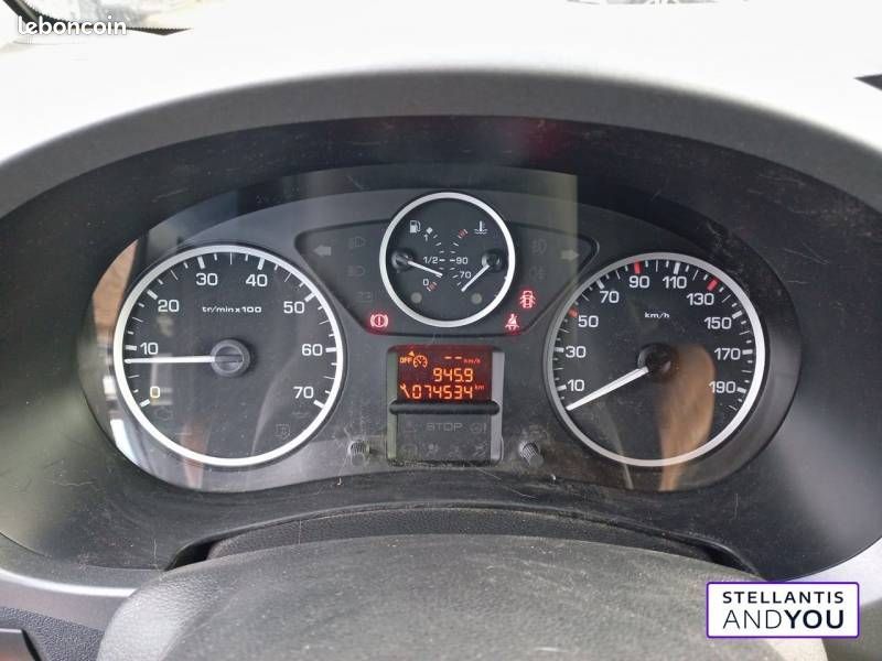 Citroën Berlingo Multispace BlueHDi 100 BVM5 XTR (image 6)