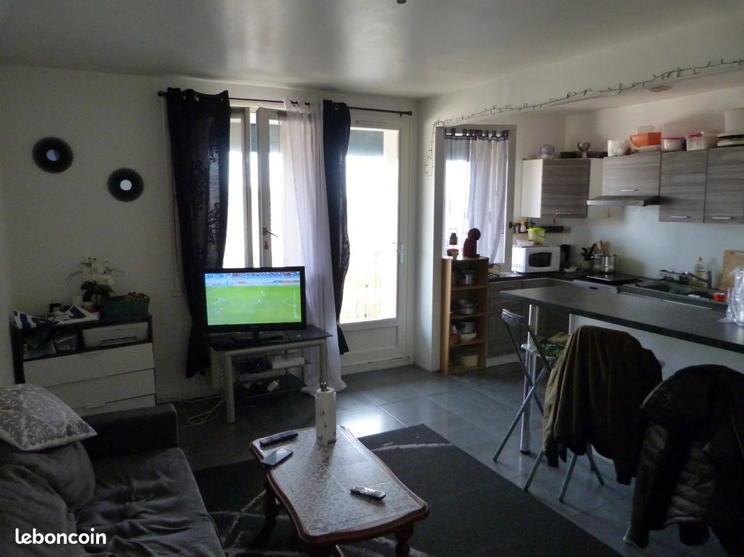 Appartement 3 pièces 64 m² · à Vierzon · 64 m² · 650 €/mois