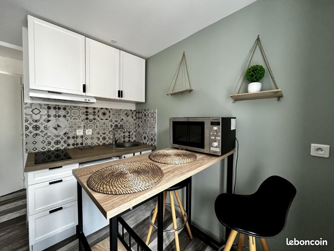 Appartement 1 pièce 19 m² · à Bourgoin-Jallieu · 19 m² · 640 €