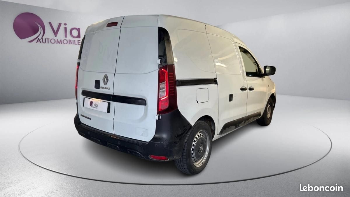Renault Express FOURGON 1.5 BLUEDCI 75 CONFORT (image 7)