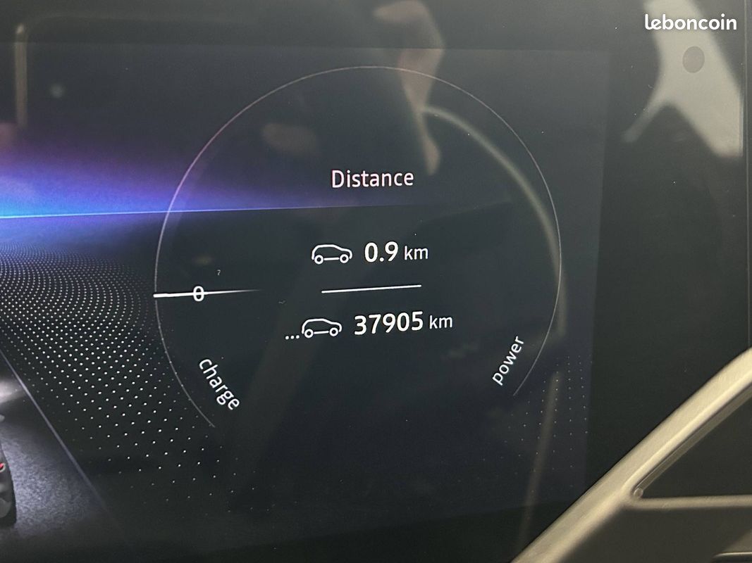 RENAULT Megane E-Tech EV60 220 ch super charge Equilibre (image 17)