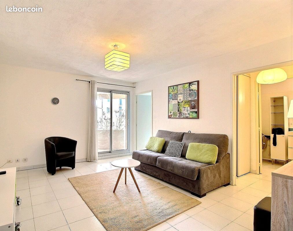 Appartement 1 pièce 31 m² · à Marseille · 31 m² · 670 €