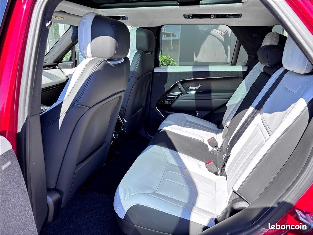 Land Rover Range Rover Sport III P510E 3.0L I6 PHEV 510CH First Edition (image 9)