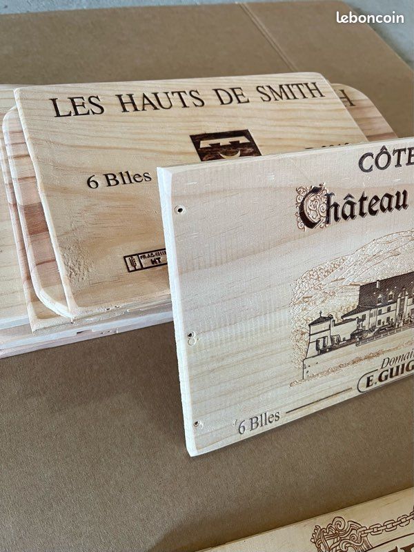 ESTAMPE / FACADE CAISSE BOIS VIN / TOUR PRIGNAC GRANDE RESERVE / MEDOC /2012
