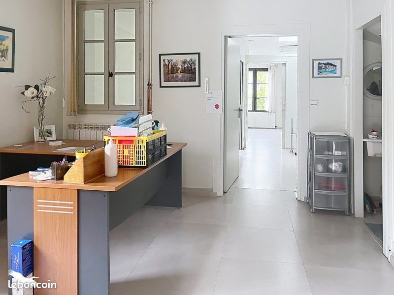 Immeuble 230 m² · à Chalais · 230 m² · 171 359 €
