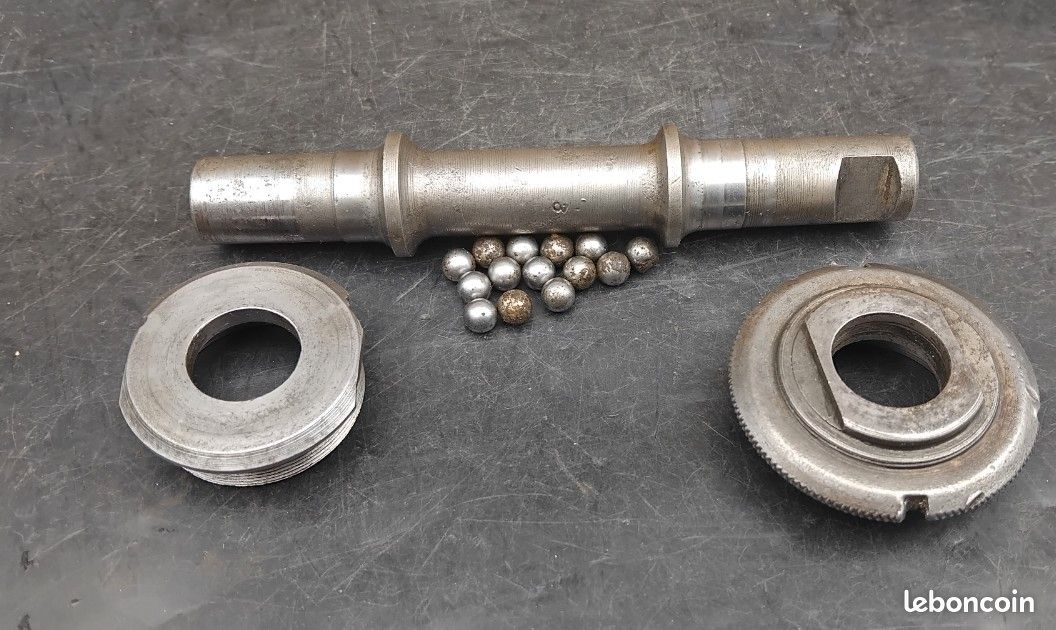 Pedalier a clavette d'occasion - Vélos Pedalier a clavette d'occasion - Vélos