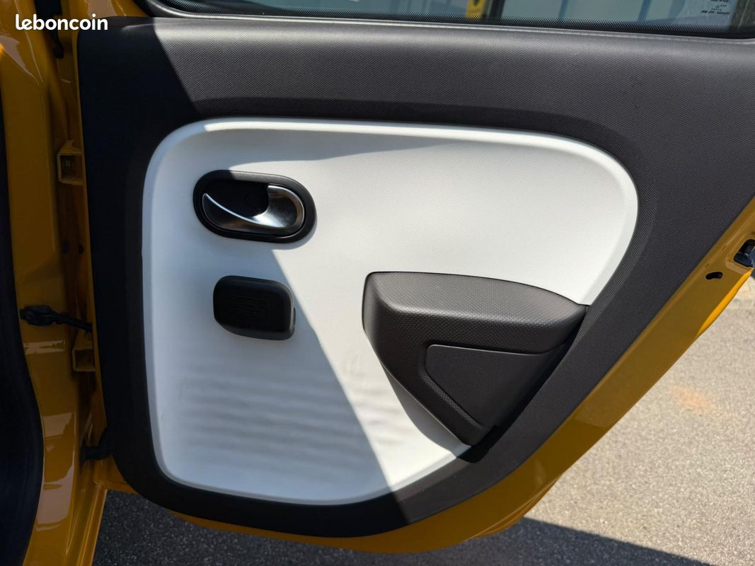 RENAULT TWINGO E-Tech Electrique Achat intégral III BERLINE Zen PHASE 2 (image 34)