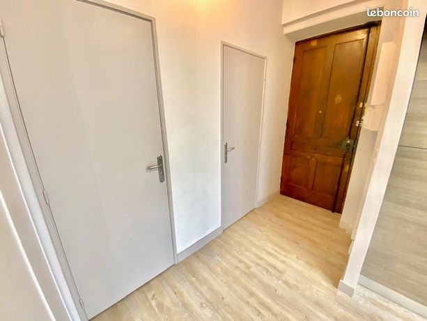 Appartement 1 pièce 31 m² — 11