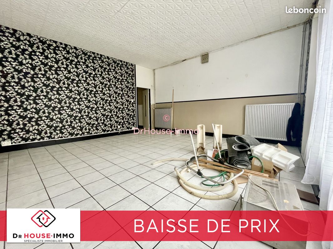 Maison 7 pièces 156 m² · à Crespin · 156 m² · 135 000 €
