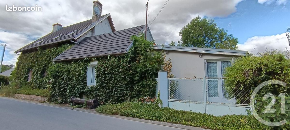 Maison 6 pièces 146 m² · à Huisseau-sur-Mauves · 146 m² · 170 000 €