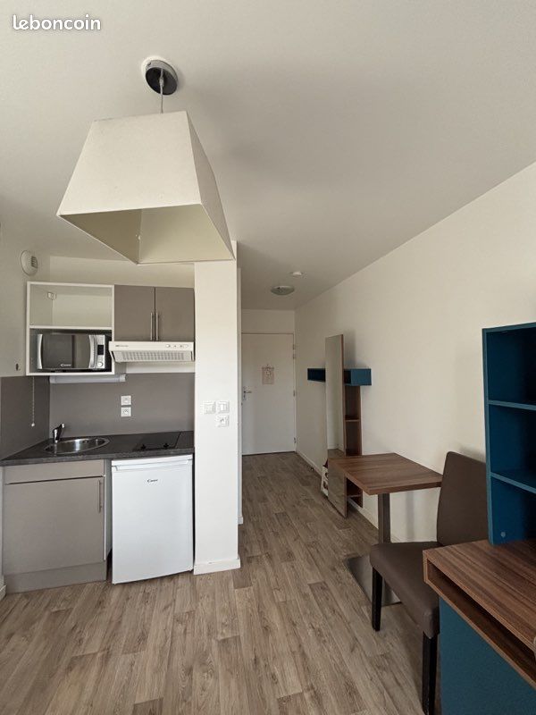 Appartement 1 pièce 17 m² · à Amiens · 17 m² · 550 €/mois