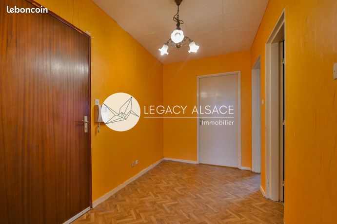 https://img.leboncoin.fr/api/v1/lbcpb1/images/da/f3/4b/daf34b57ebe635572641132360854d63a15765d0.jpg?rule=ad-image