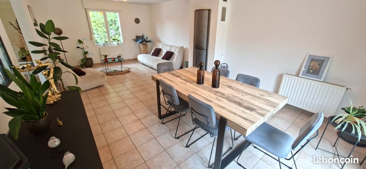 Maison 7 pièces 150 m² · à Steenvoorde · 150 m² · 364 000 €