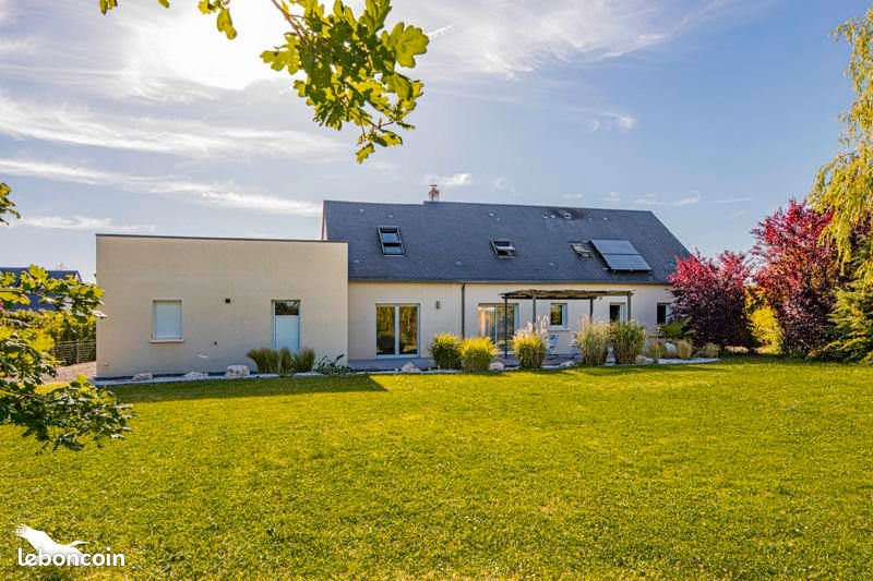 Maison 7 pièces 240 m² · à Luynes · 240 m² · 549 000 €