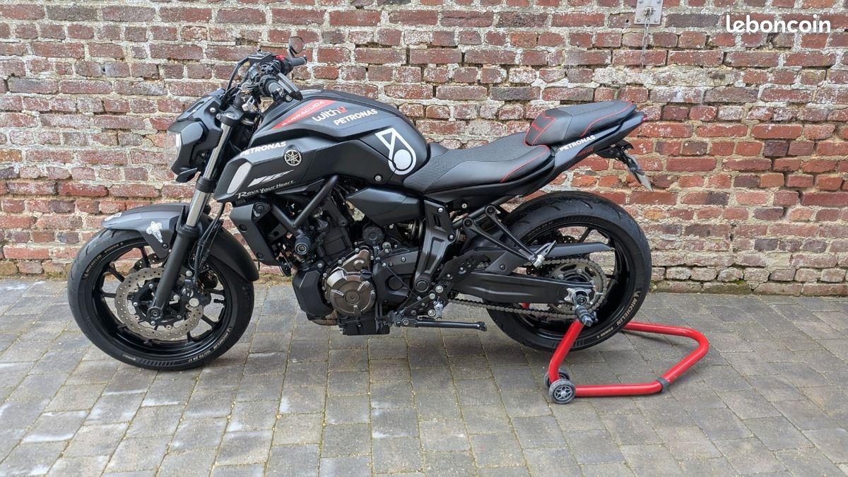 Yamaha mt07 a2 (image 2)