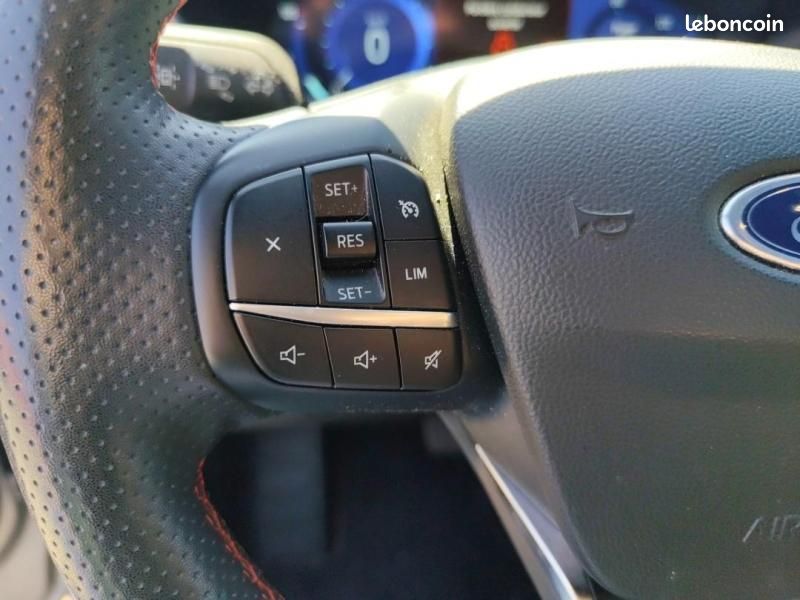 Ford Kuga 2.5 Duratec 190ch FHEV E85 ST-Line BVA (image 18)