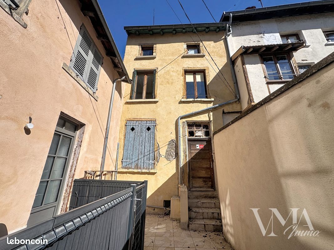 Maison 5 pièces 90 m² · à L'Arbresle · 90 m² · 150 000 €