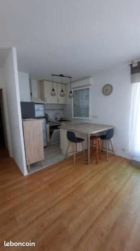 Appartement 2 pièces 43 m² · à Séné · 43 m² · 690 €/mois