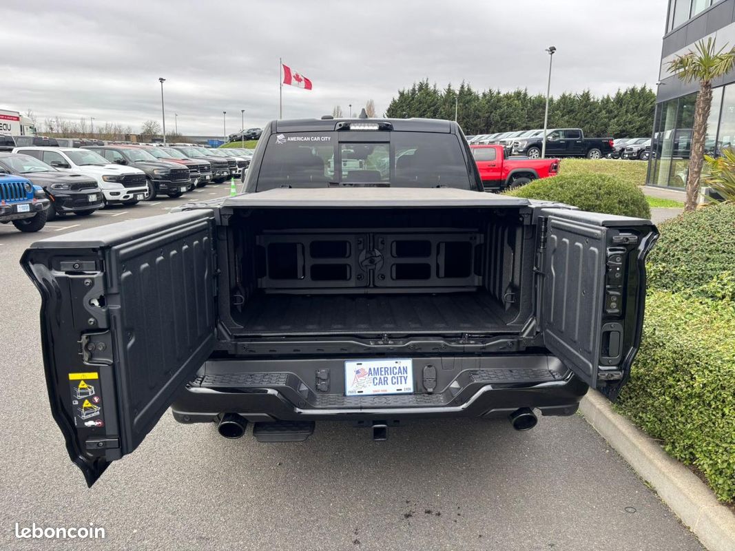 Dodge ram 1500 crew limited night edition rambox hayon multi (image 5)