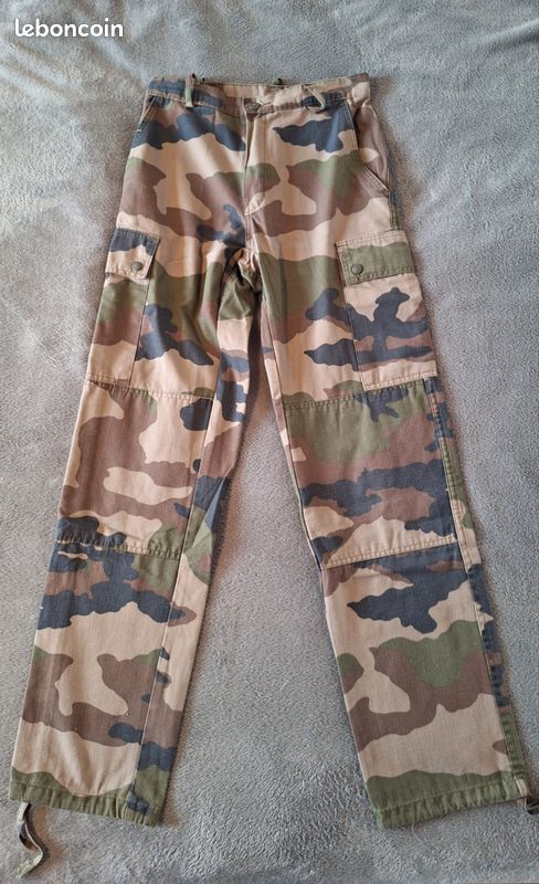 Treillis camouflage taille 38 (image 1)