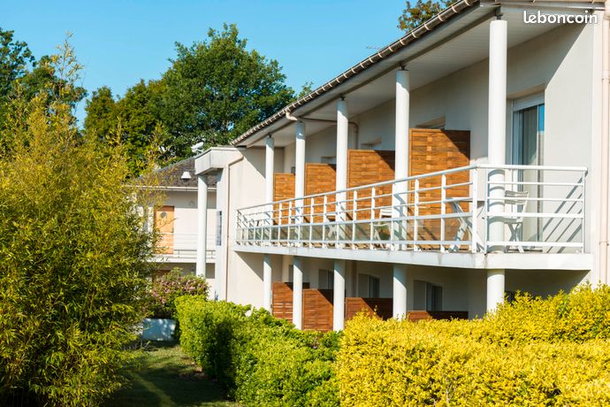 Studio appartement meublé 24 M2- Chapelle Sur Erdre