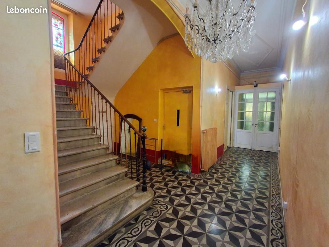 Maison de ville 8 pièces 287 m² (image 9)