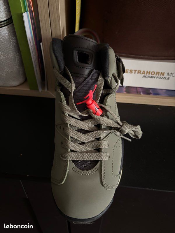 Nike Air Jordan Retro Travis Scott “Medium Olive” Chaussures