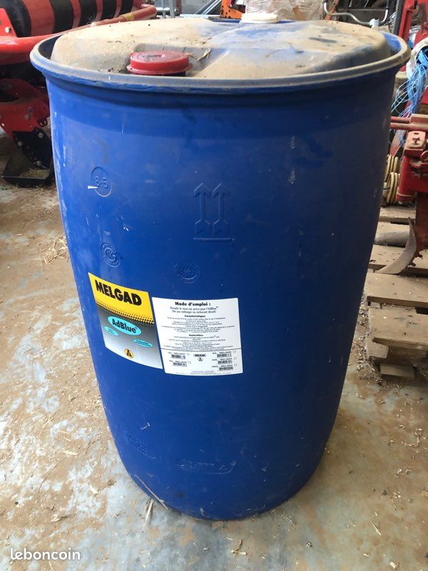 Fûts plastique PEHD 220L 2 bondes (image 2)