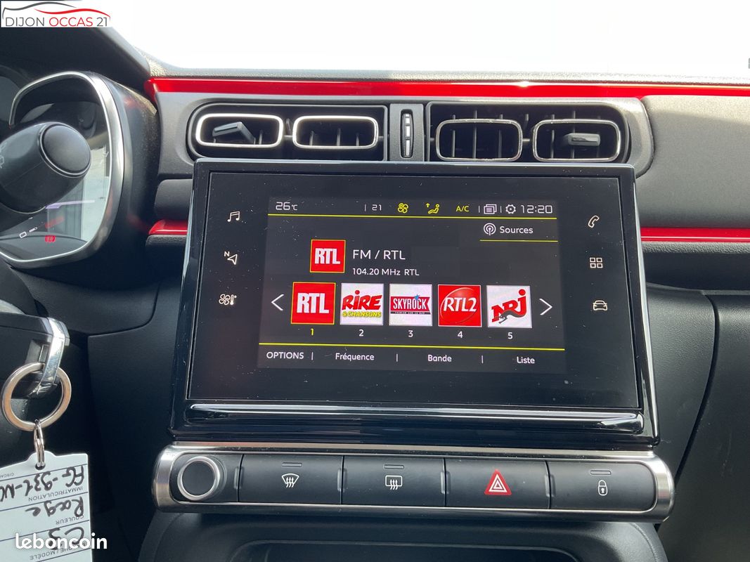CITROEN C3 C3 BlueHDi 100 SS BVM6 Graphic (image 27)