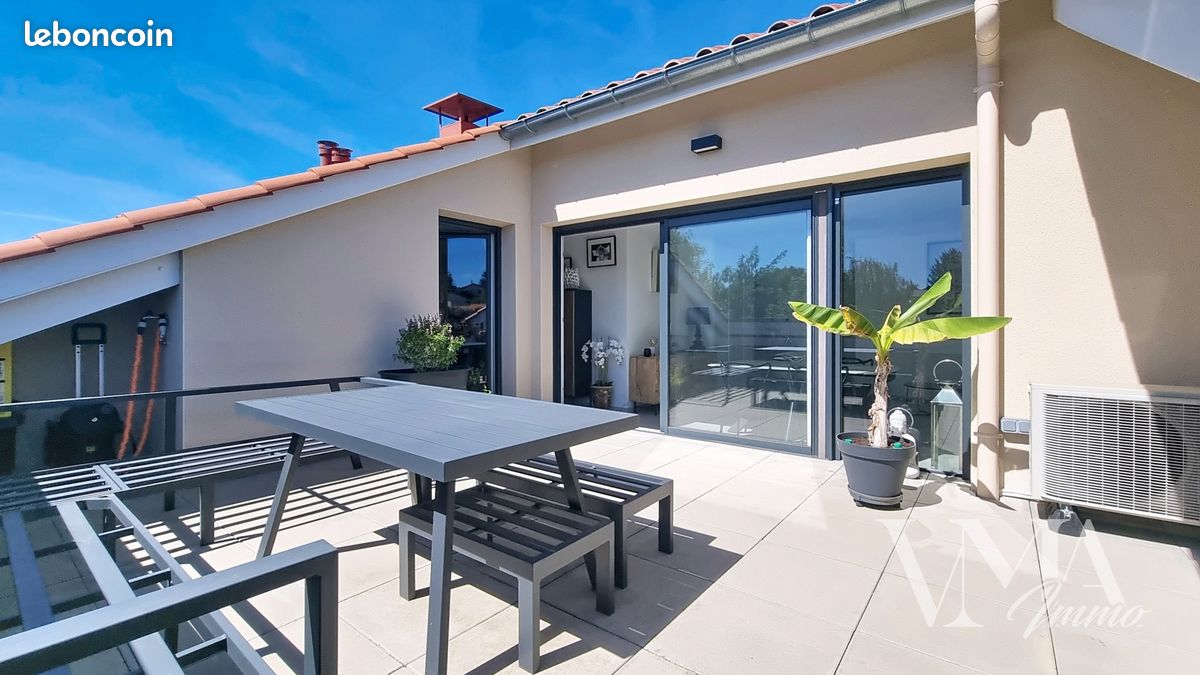 Appartement 4 pièces 88 m² · à Jassans-Riottier · 88 m² · 379 000 €