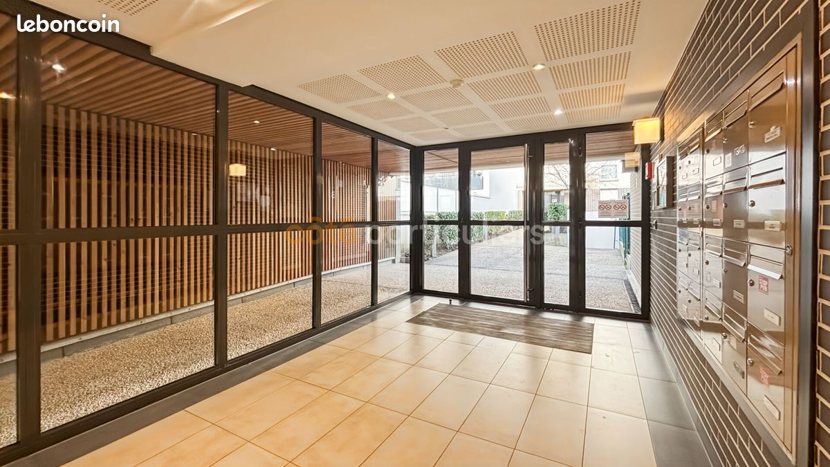 Appartement a louer brie-comte-robert - 3 pièce(s) - 54 m2 - Surfyn