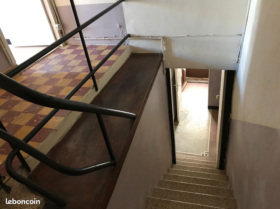 Maison 10 pièces 228 m² · à Jonquières-Saint-Vincent · 228 m² · 199 500 €