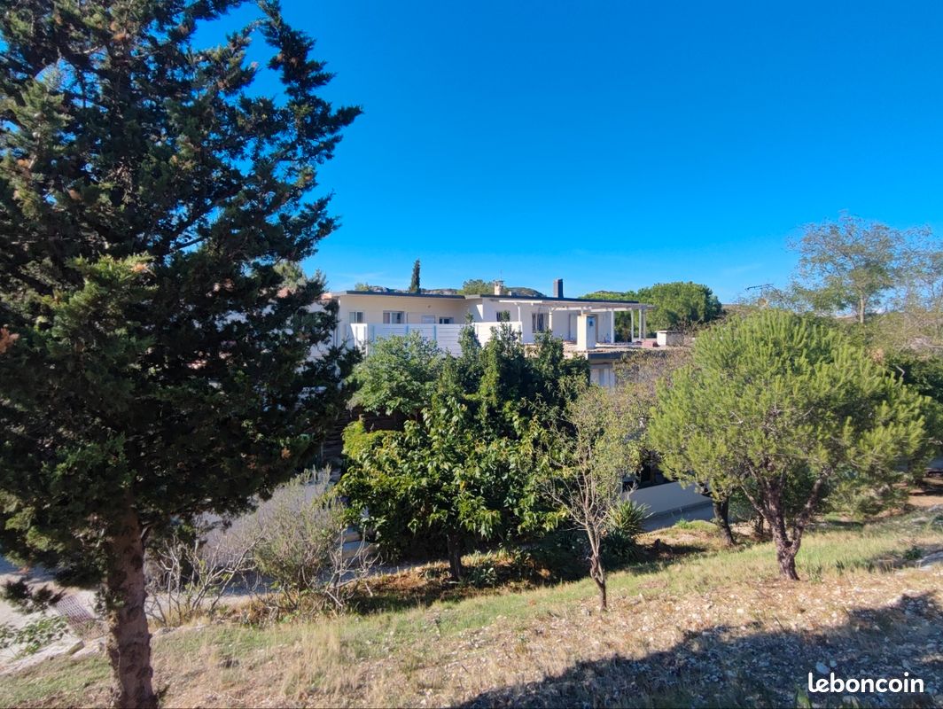 Appartement 3 pièces 90 m² · à Le Rove · 90 m² · 355 000 €