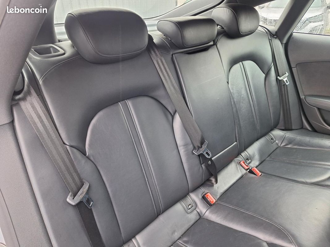 Audi a7 sportback 3.0 tdi 190 ultra ambition luxe quattro s-tronic bva (image 18)