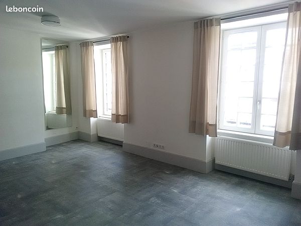 Appartement 2 pièces 60 m² · à Clermont-Ferrand · 60 m² · 655 €