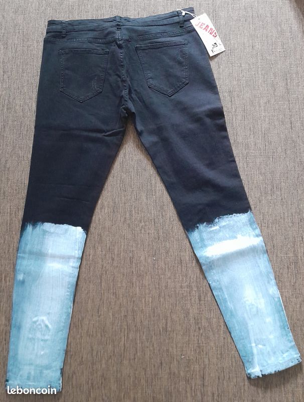 Jean slim noir destroy dégradé bleu-gris – Zip chevilles – Tour de taille 96 cm (image 2)