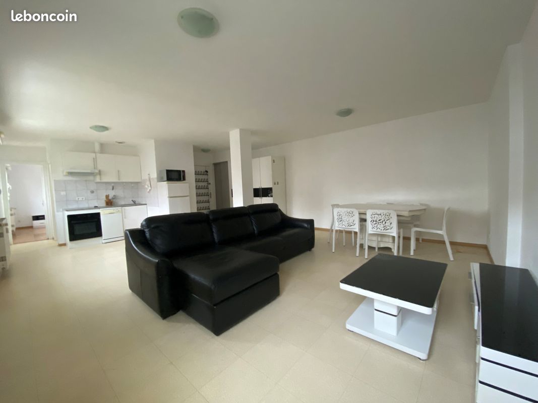 Appartement 2 pièces 57 m² · à Saint-Louis · 56,7 m² · 814 €/mois