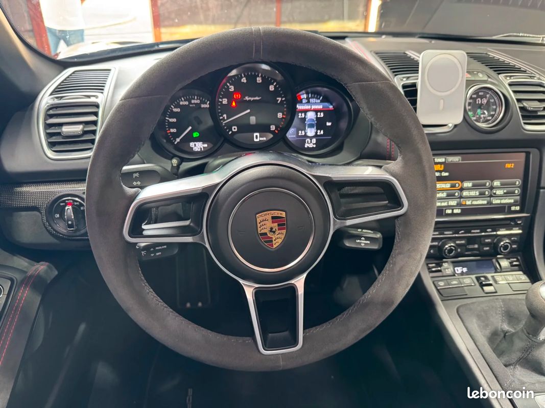 PORSCHE BOXSTER SPYDER 981 375 cv 3.8i / Entretien Porsche / Bose / Pack Chrono Sport / Echappement Sport (image 24)